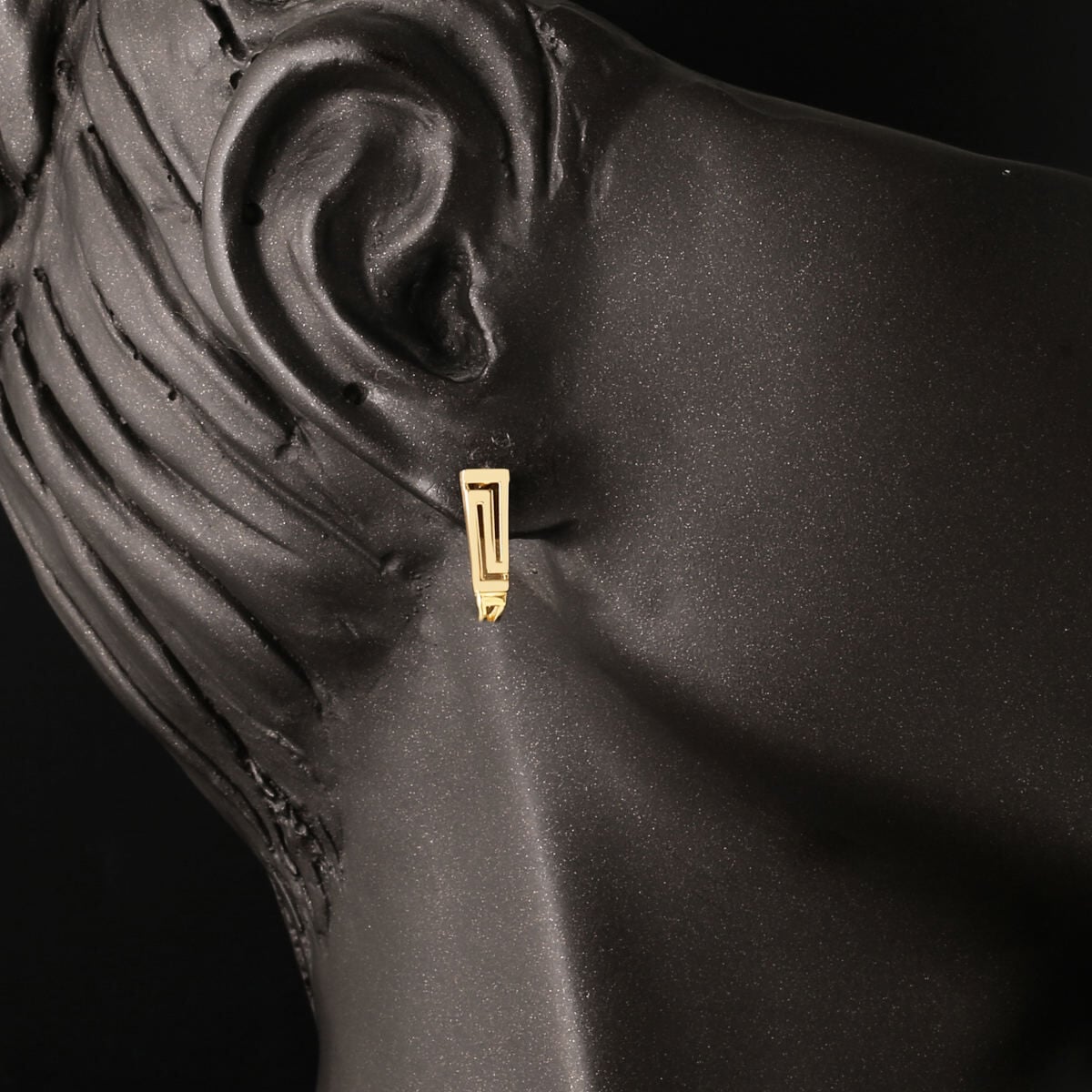14K Yellow Gold Modern Jewelry Set