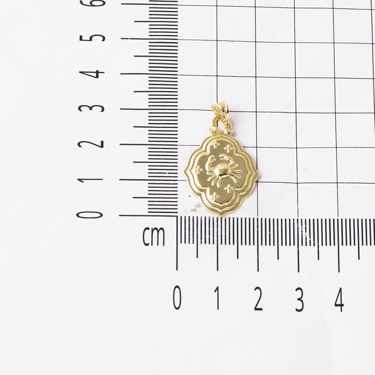14K Yellow Gold Retro Cancer Zodiac Necklace