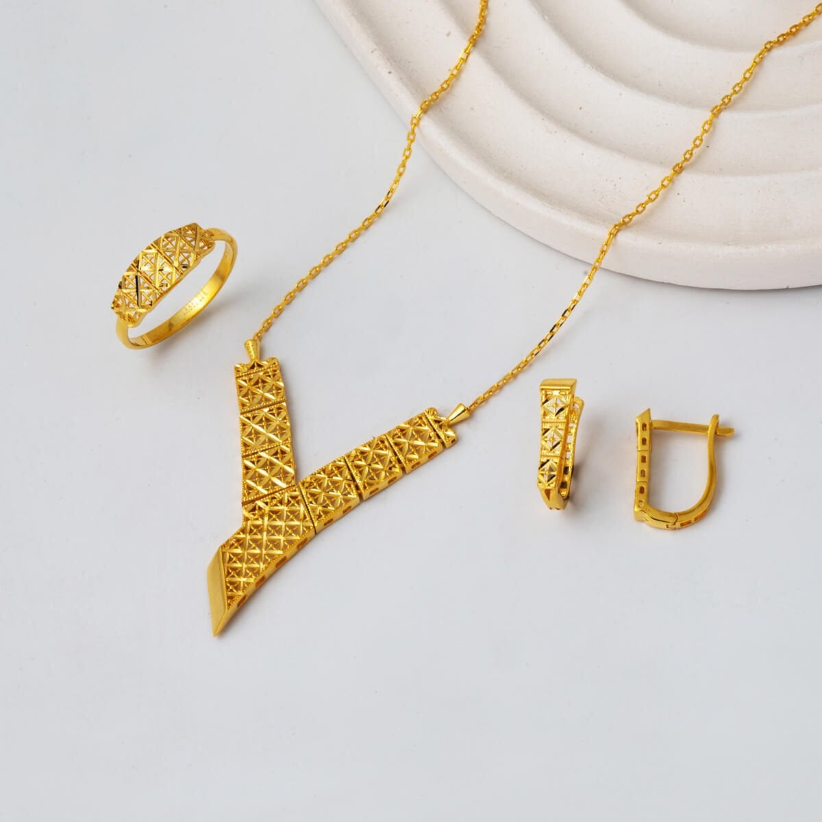 22K Yellow Gold Mini Jewelry Set