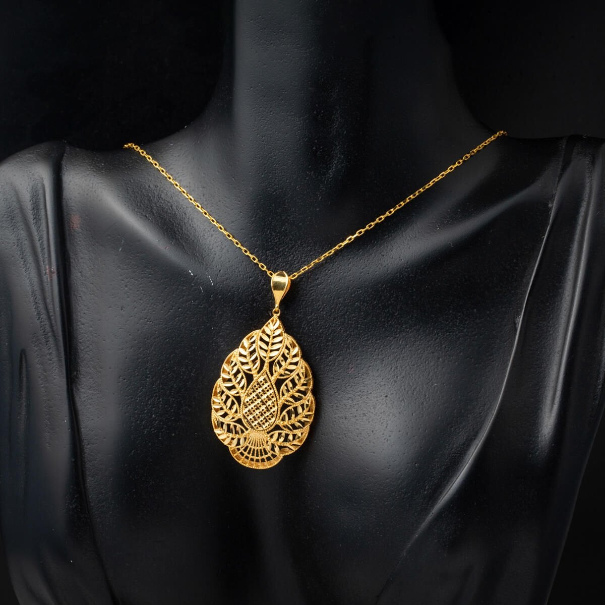 22K Yellow Gold Leaf Flower of Life Necklace