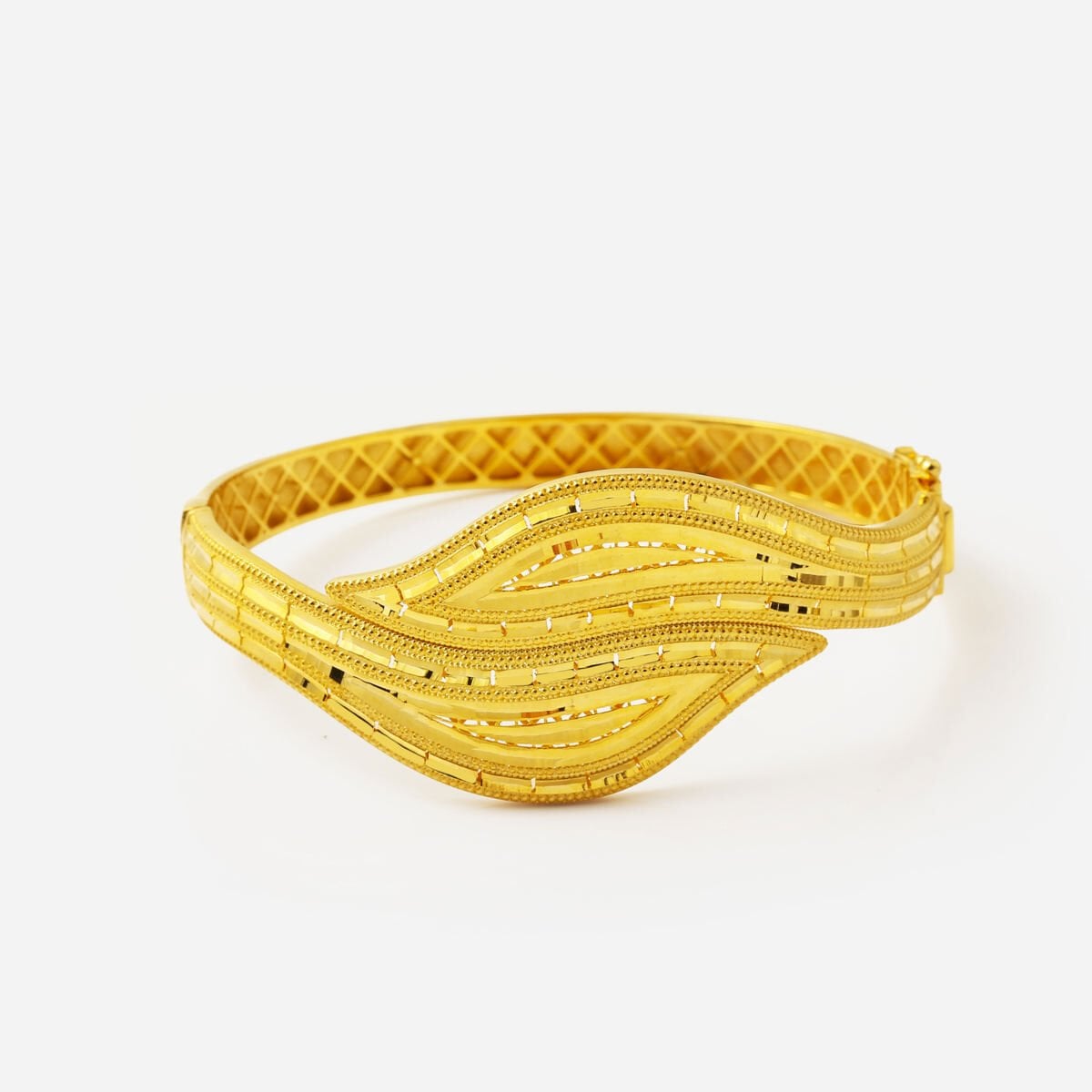14K Yellow Gold Tulip Sparkling Hinged Cuff Bangle