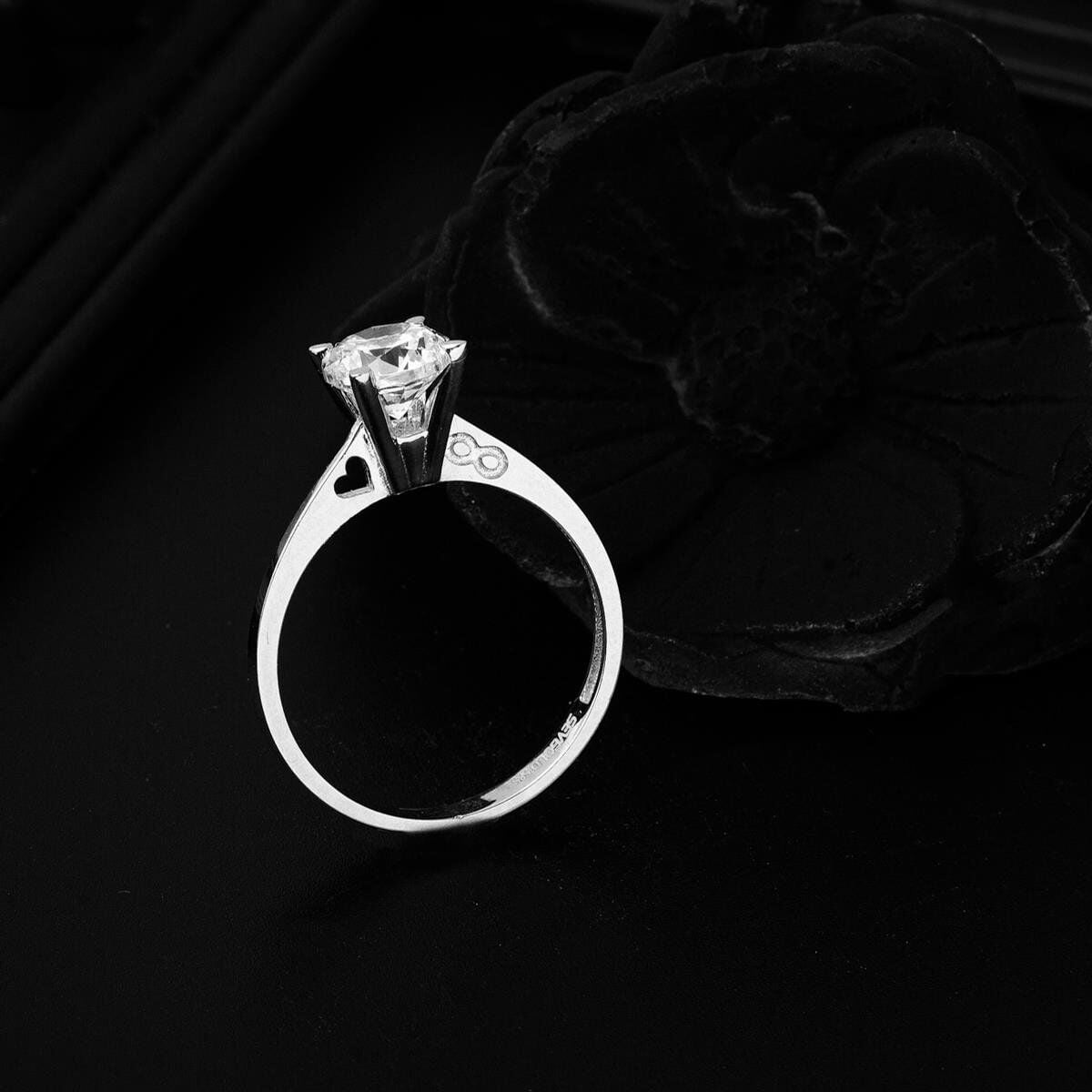 14K White Gold Valentine's Solitaire Cubic Zirconia Ring