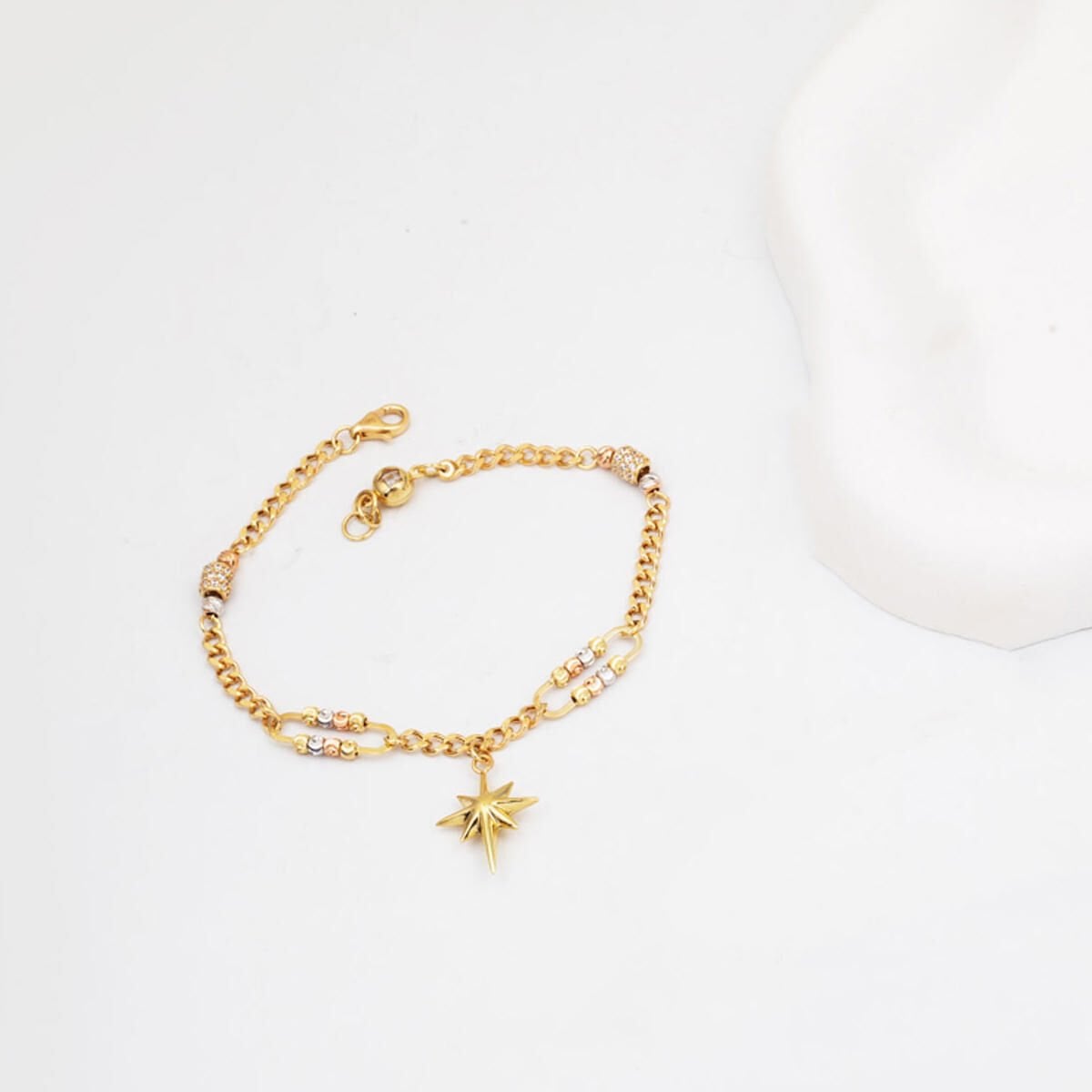 14K Yellow Gold Curb Chain North Star Cubic Zirconia Bracelet