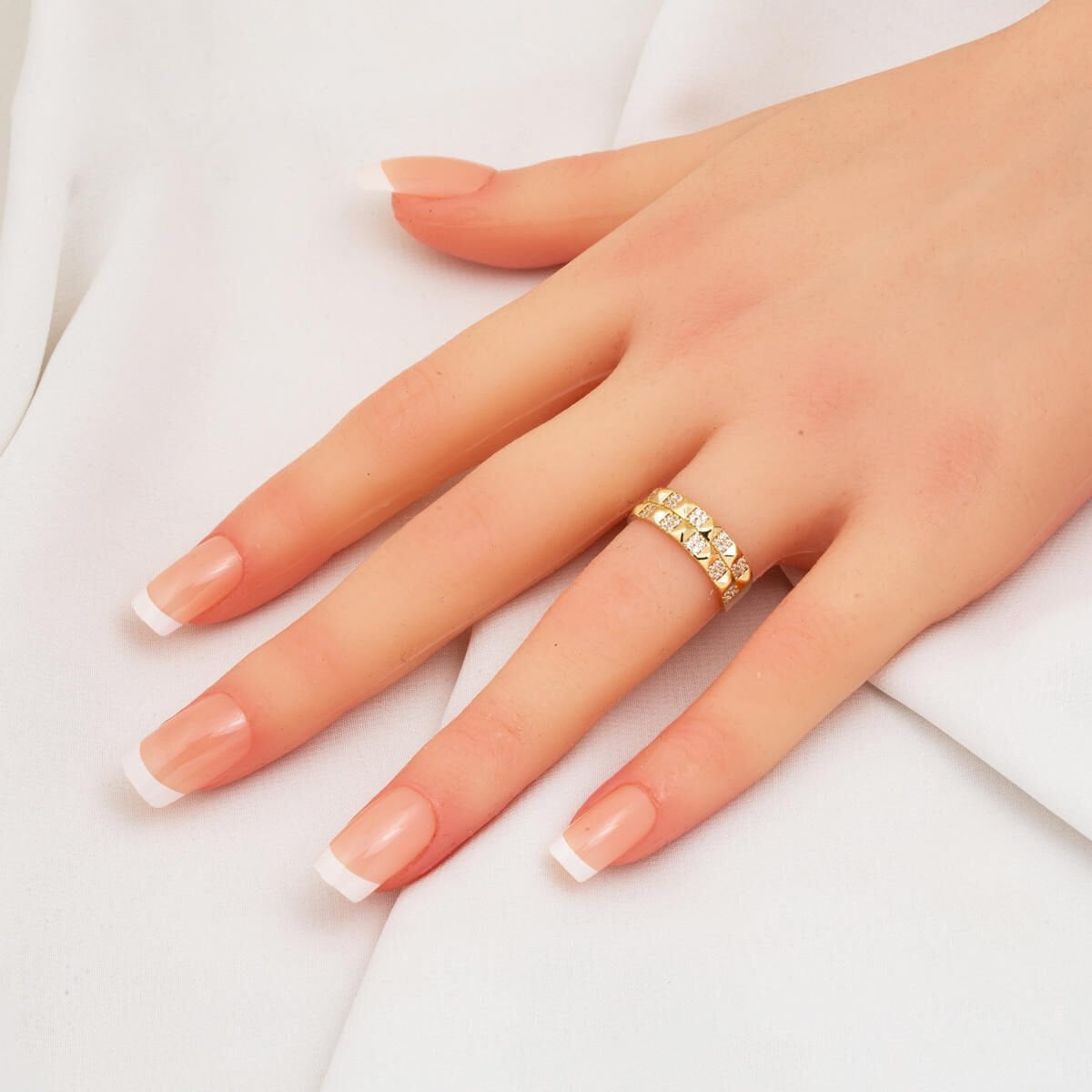 14K Yellow Gold Sparkling Minimalist Cubic Zirconia Ring