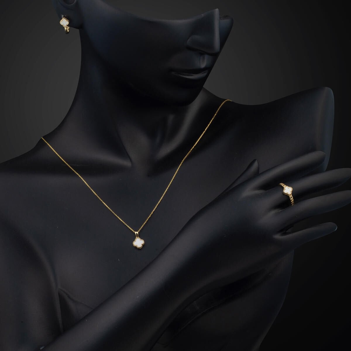 14K Yellow Gold Clover Mother of Pearl Cubic Zirconia Jewelry Set