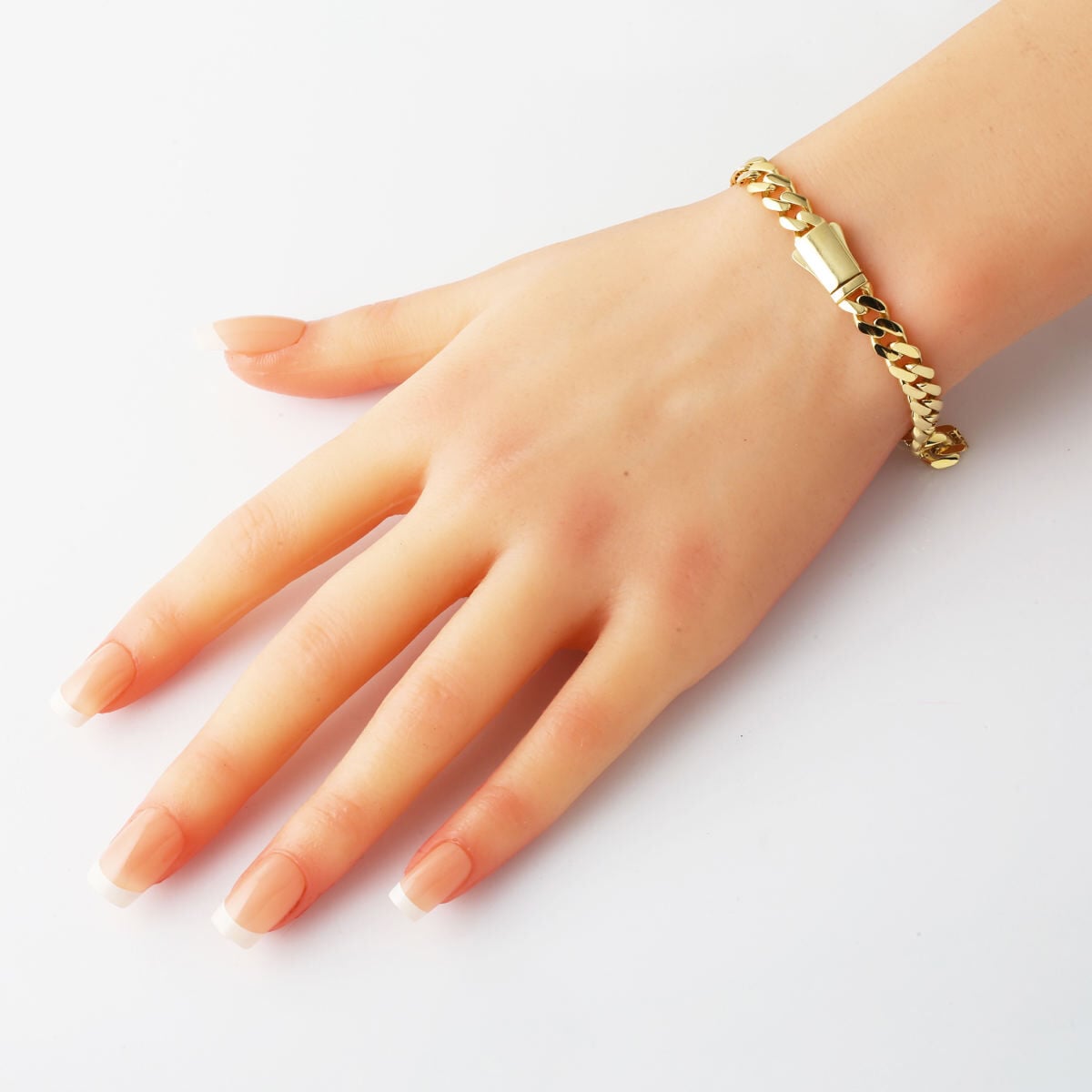 14K Yellow Gold Classic Curb Bracelet