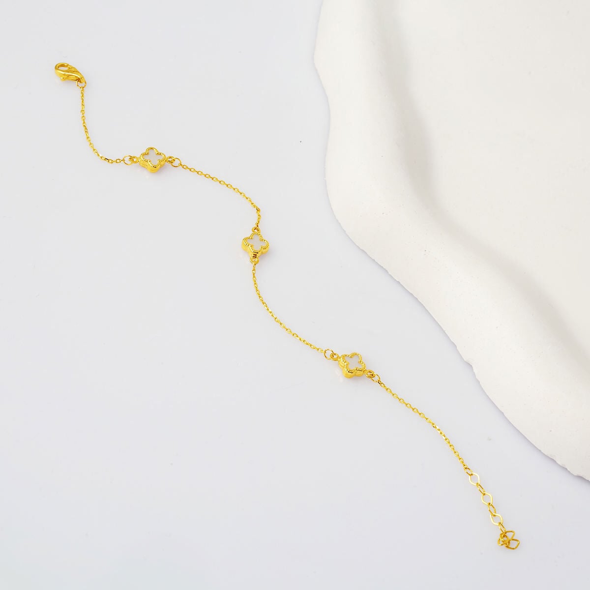 14K Yellow Gold White Clover Minimalist Glass Bracelet