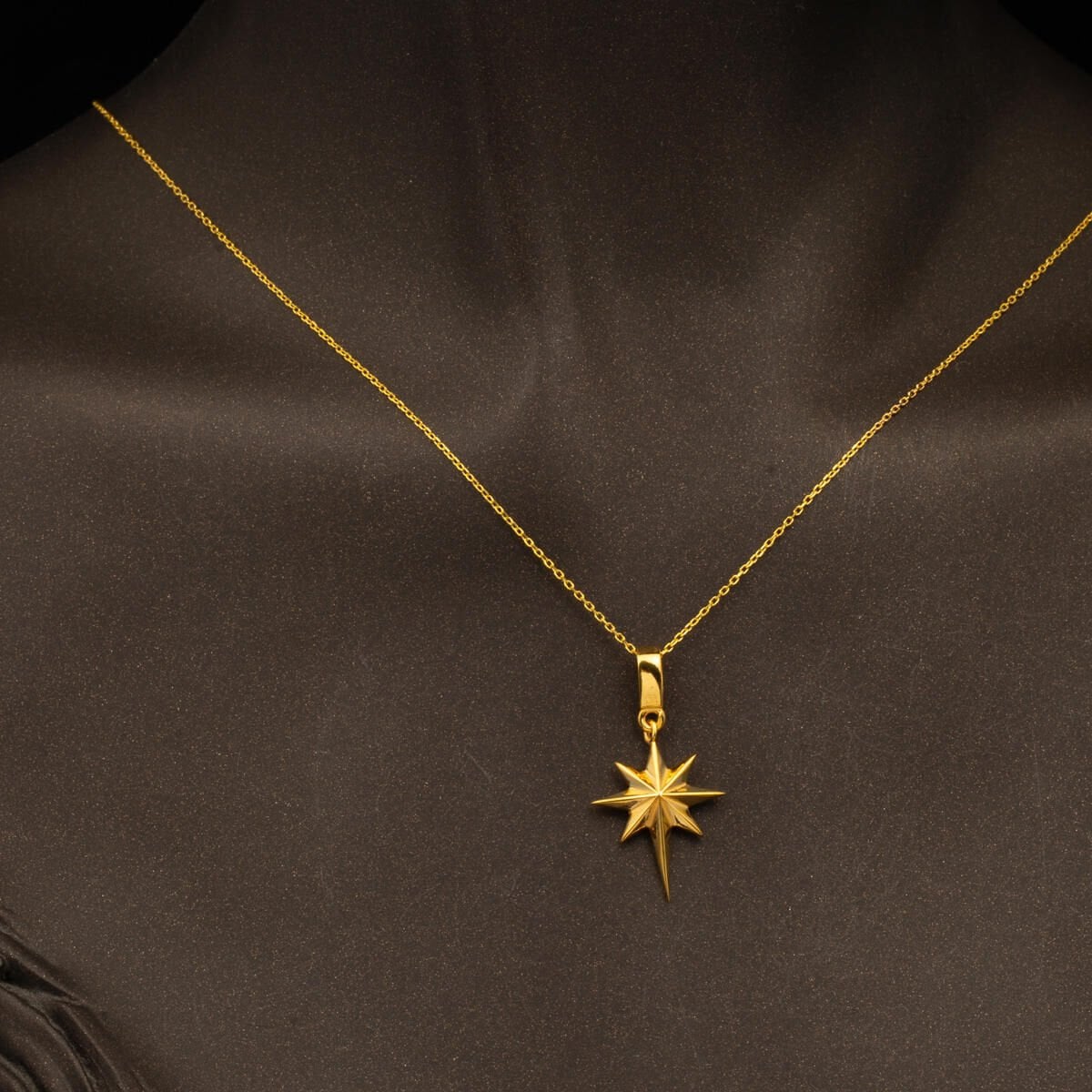 22K Yellow Gold Star Necklace