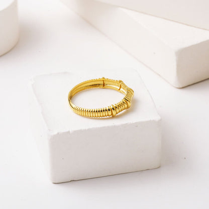14K Yellow Gold Minimalist Design Ring
