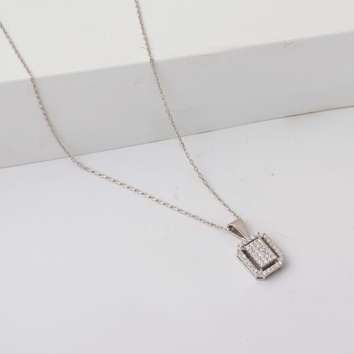 14K White Gold 0.23 Ct Square-Cut Diamond Necklace