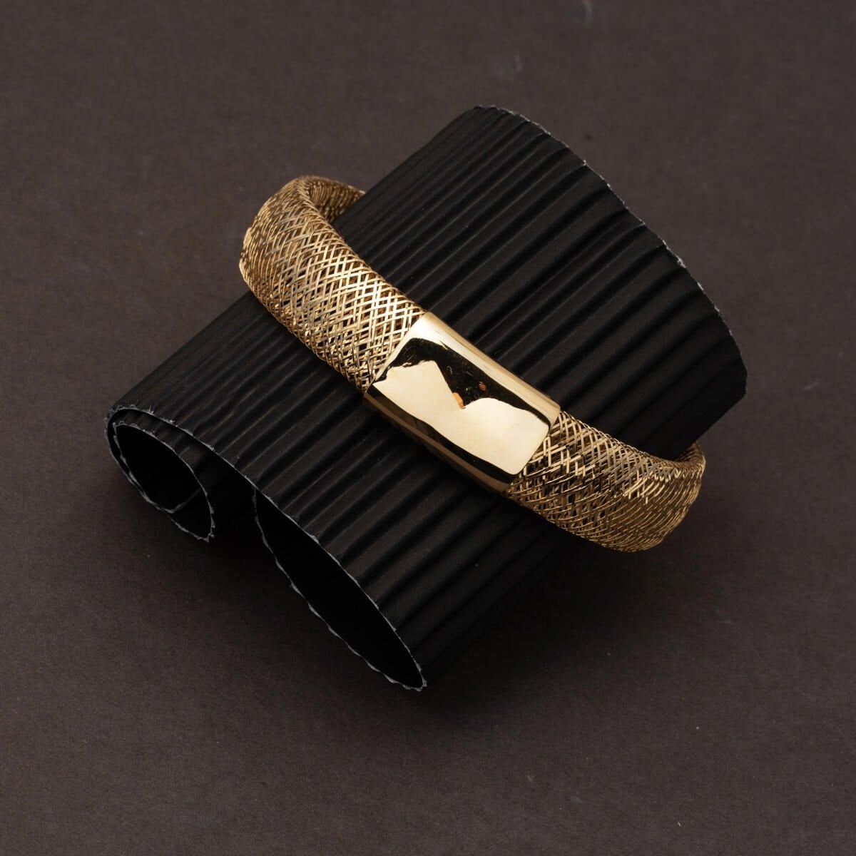 14K Yellow Gold Flexible Italian Bracelet (6.72 g)