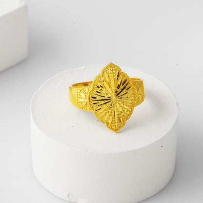 14K Yellow Gold Sparkle Hand Engraved Ring