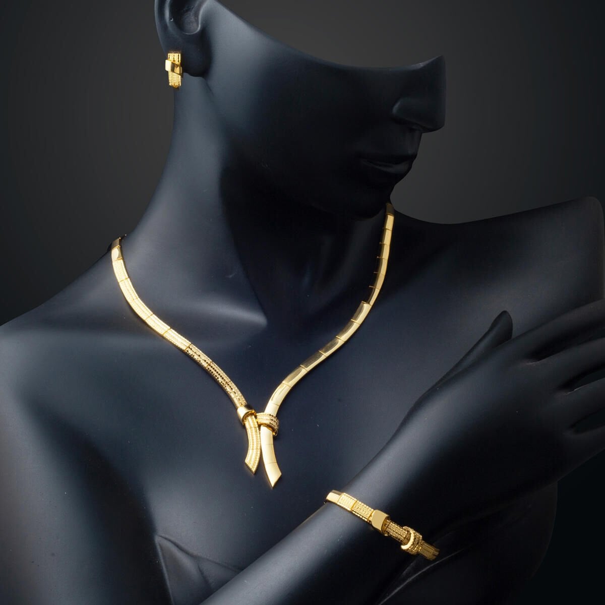 14K Yellow Gold Arched Wedding Set
