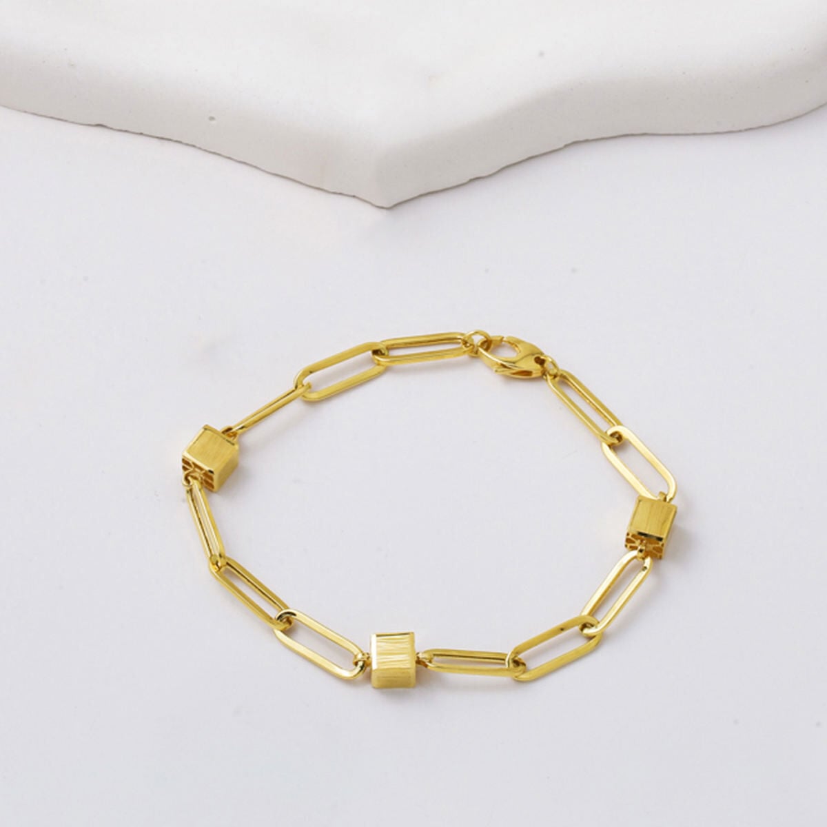 14K Yellow Gold Italian Cube Design Bracelet