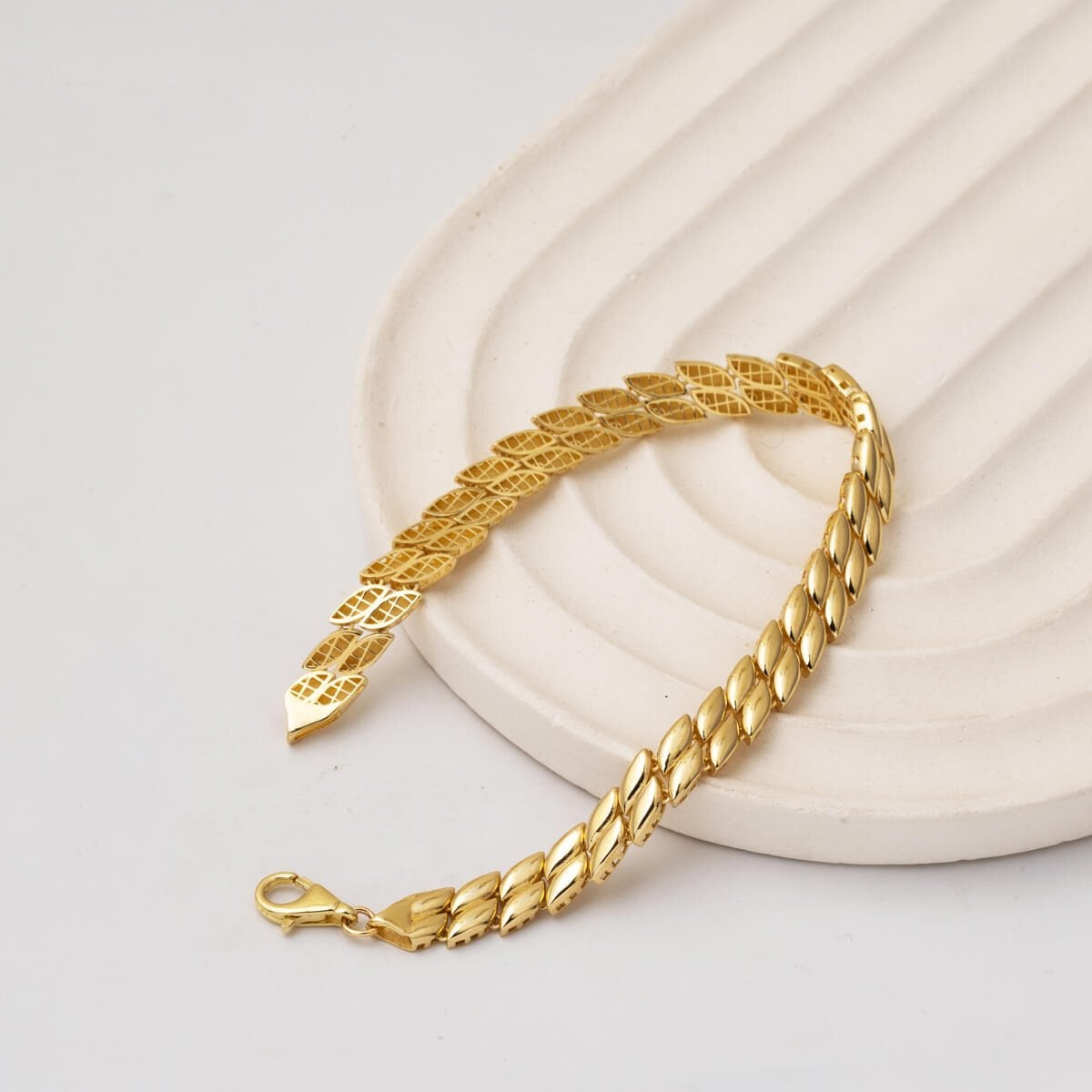 14K Yellow Gold Teardrop Women's Bracelet