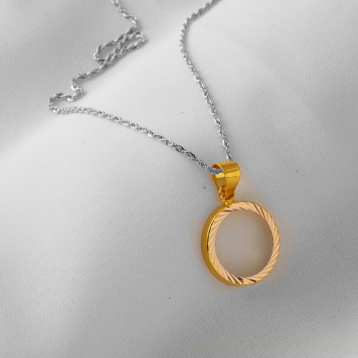 14K Yellow Gold Attachable Quarter Coin Bezel Pendant
