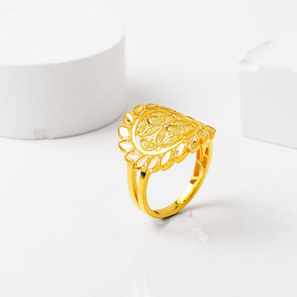 14K Yellow Gold Kazaz Engraved Ring