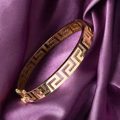 14K Yellow Gold Designer Inspired Hinged Cuff Bangle (9.92 g)