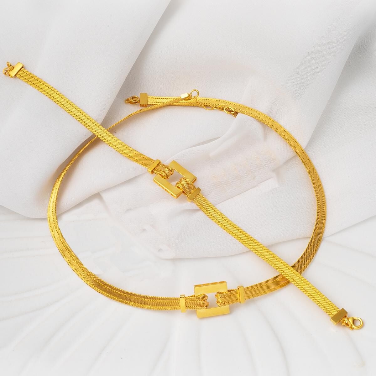 14K Yellow Gold Trabzon Mesh Bracelet & Collar Necklace Set