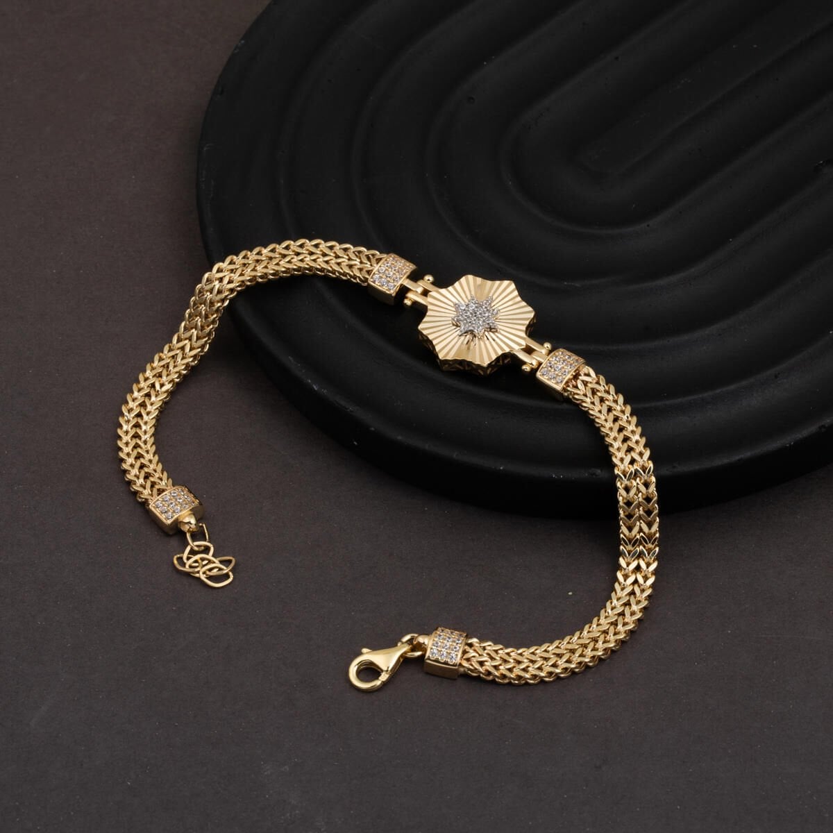 14K Yellow Gold Star Sparkle Cubic Zirconia Bracelet