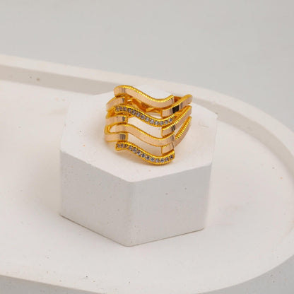 14K Yellow Gold Zigzag 4 Row Ribbed Cubic Zirconia Ring