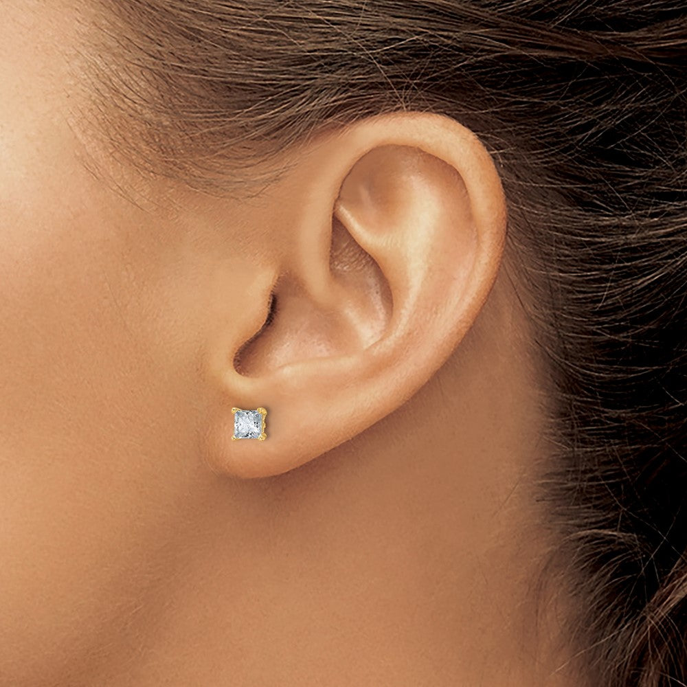 14K Yellow Gold 1 Ctw Certified Lab Grown Diamond Vs+ F+ Princess 4 Prong Heavy Wt. Stud Earrings