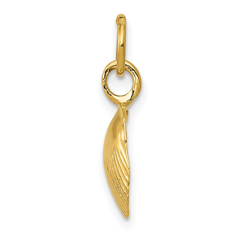 14K Yellow Gold Seashell Pendant