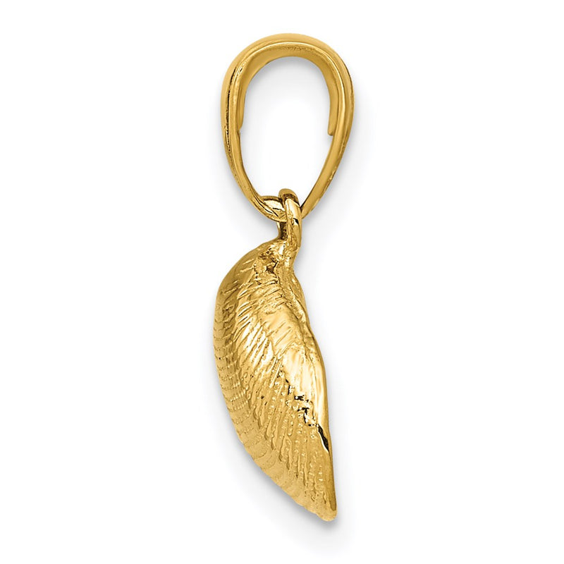 14K Yellow Gold Small Clam Shell Pendant