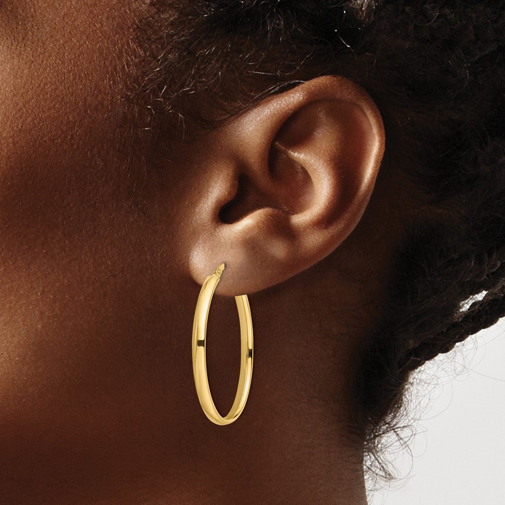 14K Yellow Gold Polished Oval Hoop Earrings