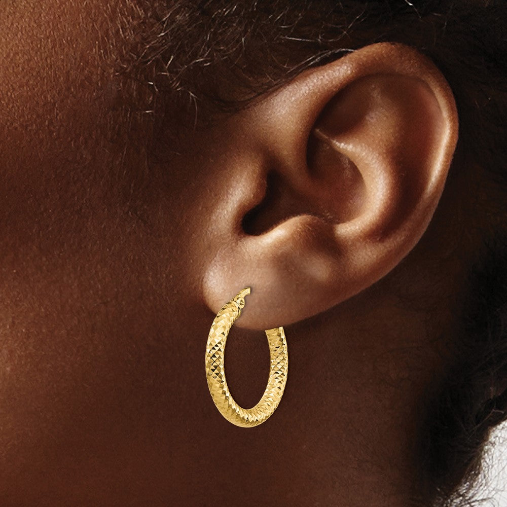 14K Yellow Gold 3X15 D/C Round Hoop Earrings