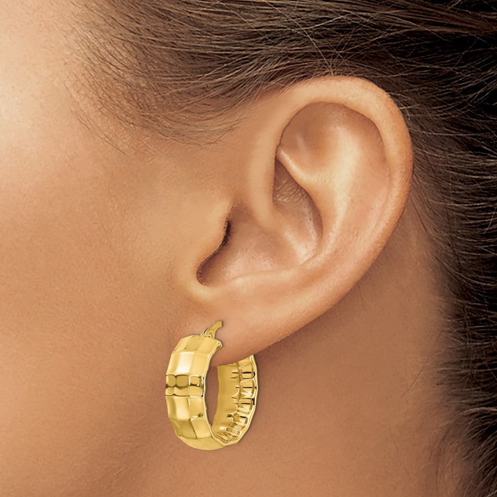 14K Yellow Gold Polished Textured Oval Hoop Earrings