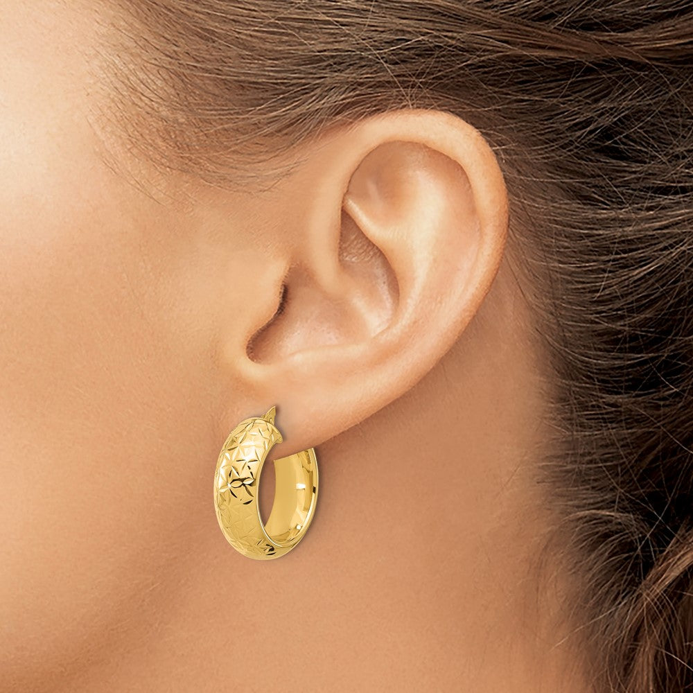 14K Yellow Gold Polished And D/C Half Round Circle Hoop Earrings