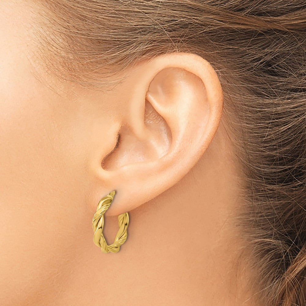 14K Yellow Gold Polished And Twisted Round Hoop Earrings