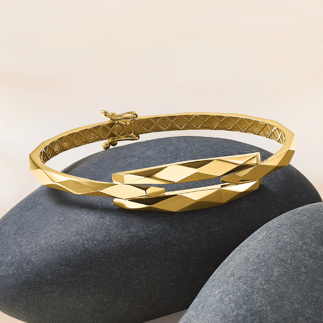 14K Yellow Gold Polished Hinged Bangle