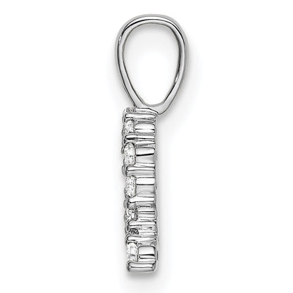 14k White Gold 1/6 Ct. Lab Grown Diamond VS/SI+ G+ Letter Q Initial Pendant