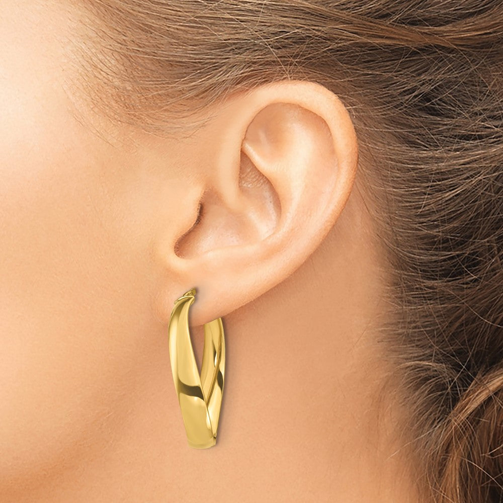 14K Yellow Gold Twisted 6mm Oval Hoop Earrings