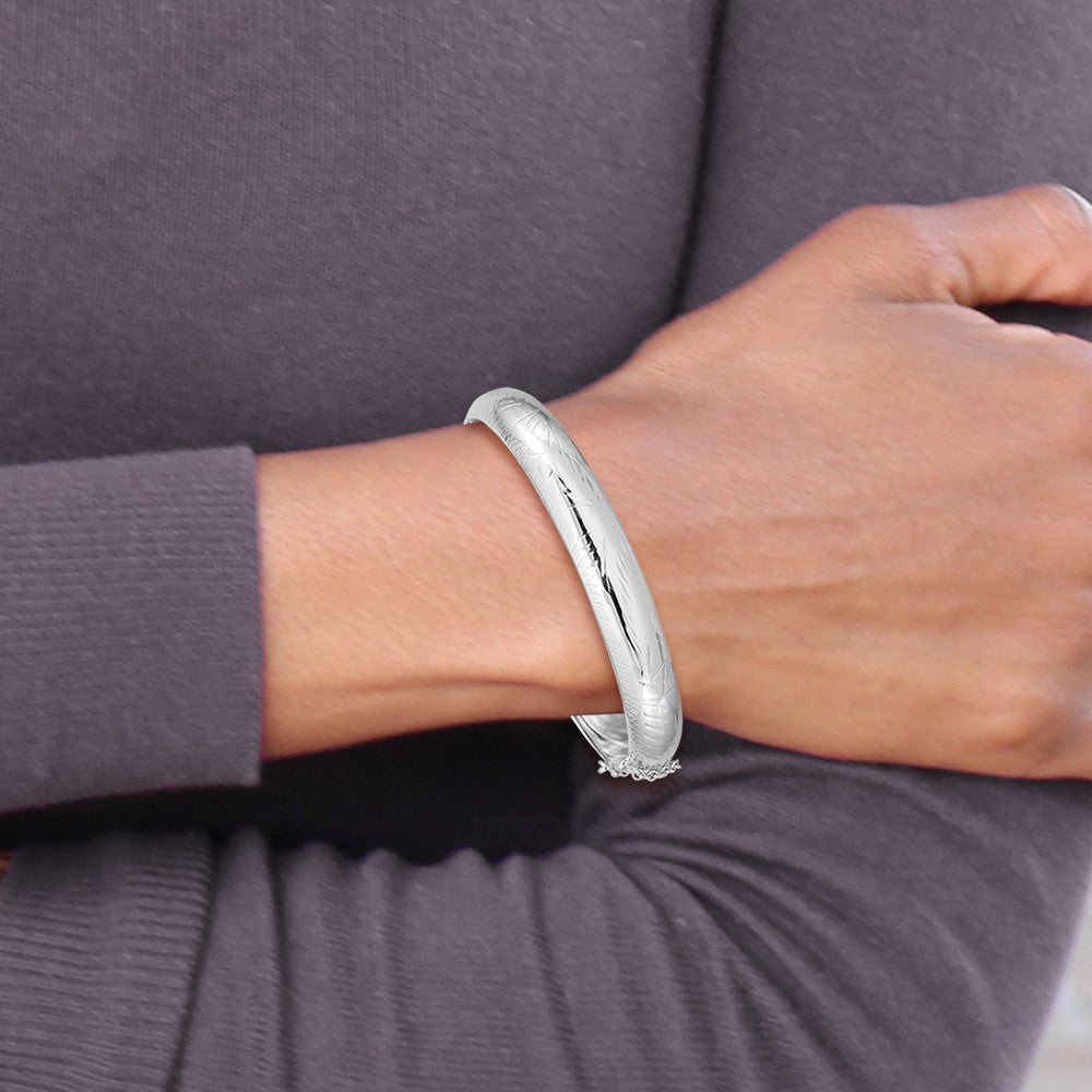 Sterling Silver Rhodium-Plated 9.5mm D/C Fancy Hinged Bangle Bracelet