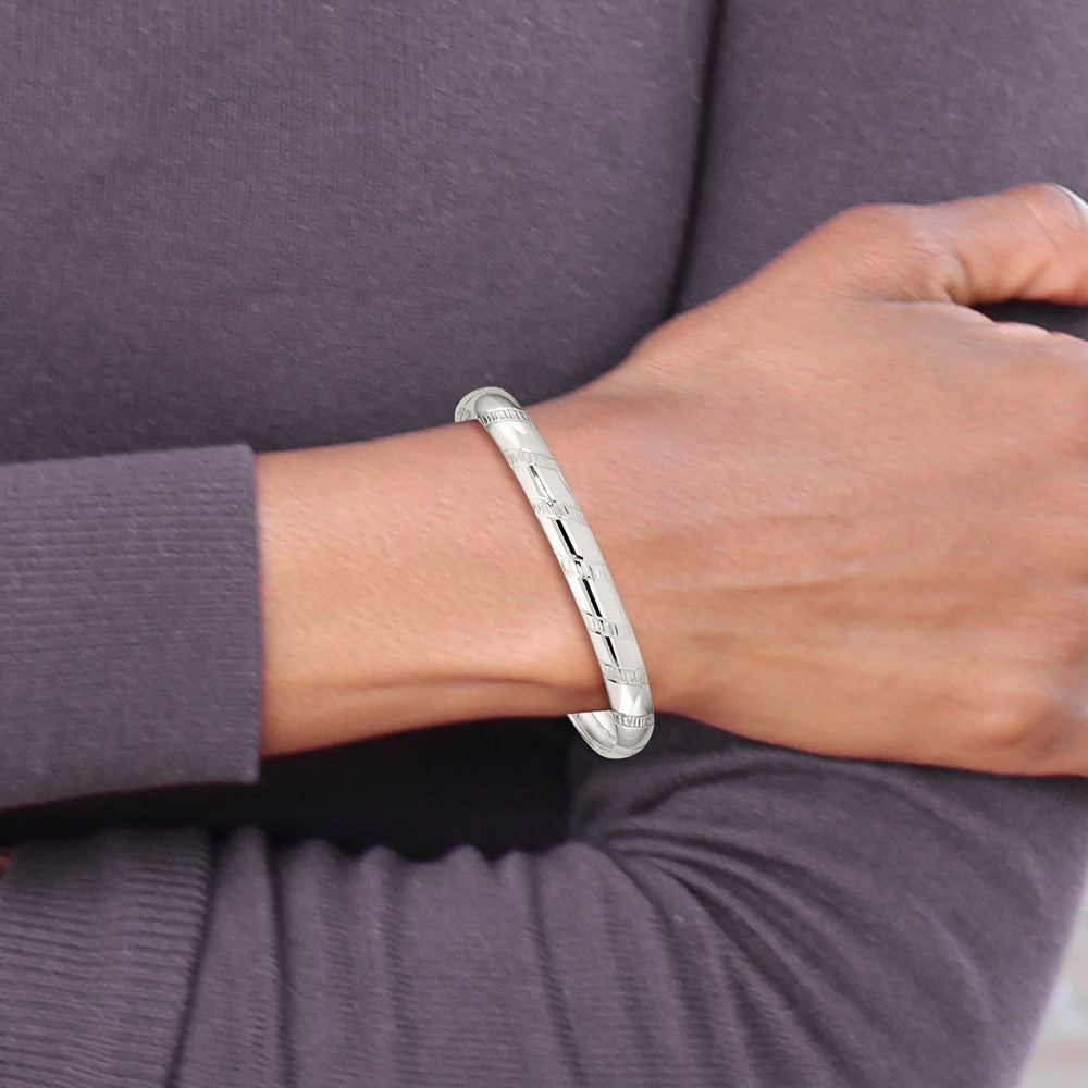 Sterling Silver 7mm Diamond-Cut Flexible Bangle
