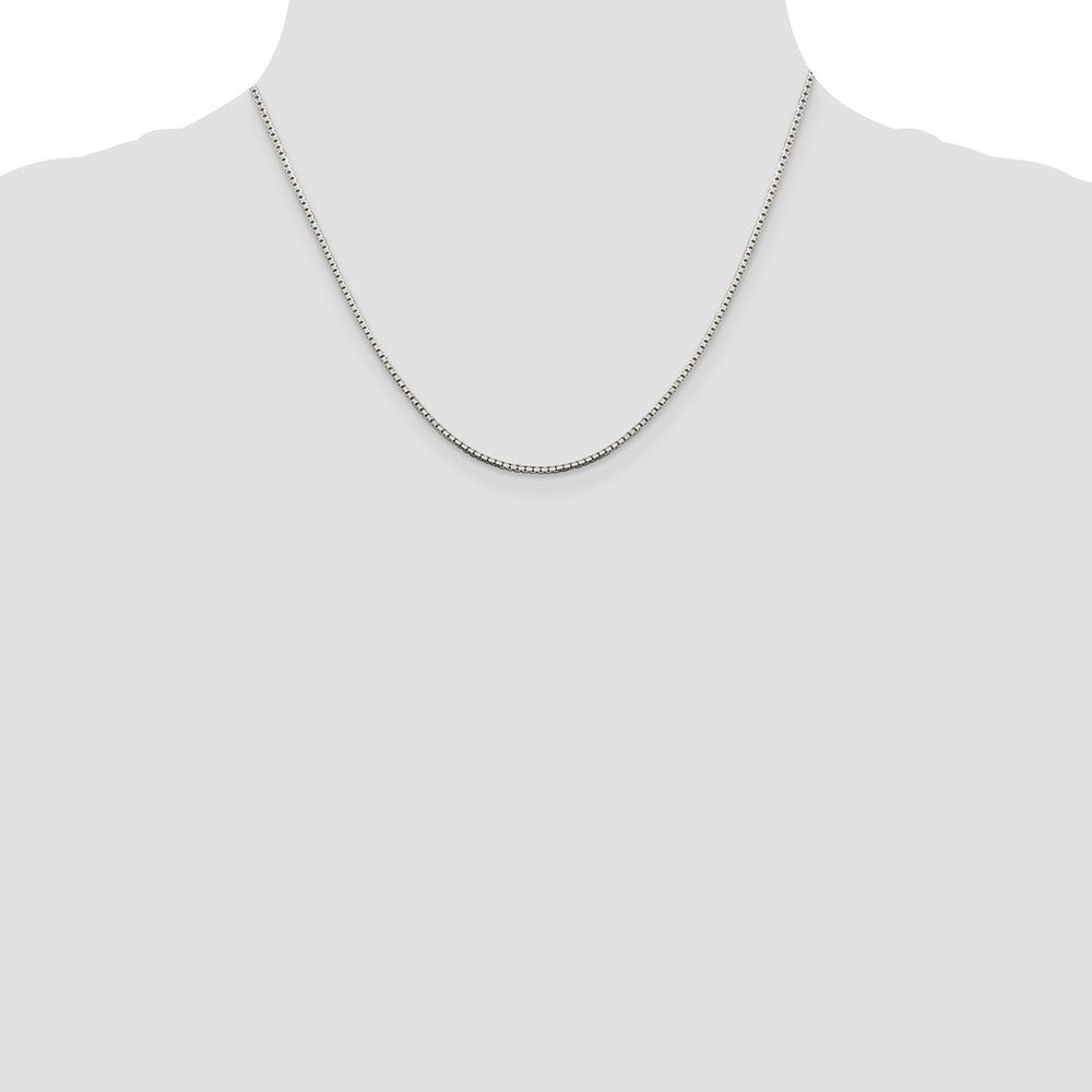 18 Inch Sterling Silver 1.5mm 8 Sided Diamond-Cut Box Chain Necklace