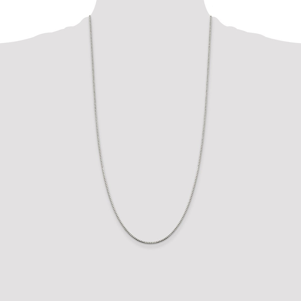 28 Inch Sterling Silver 1.5mm 8 Sided Diamond-Cut Box Chain Necklace