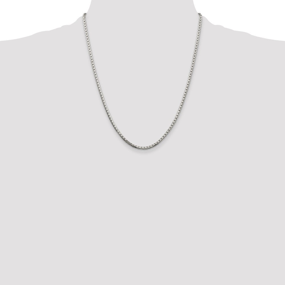 22 Inch Sterling Silver 2.5mm 8 Sided Diamond-Cut Box Chain Necklace
