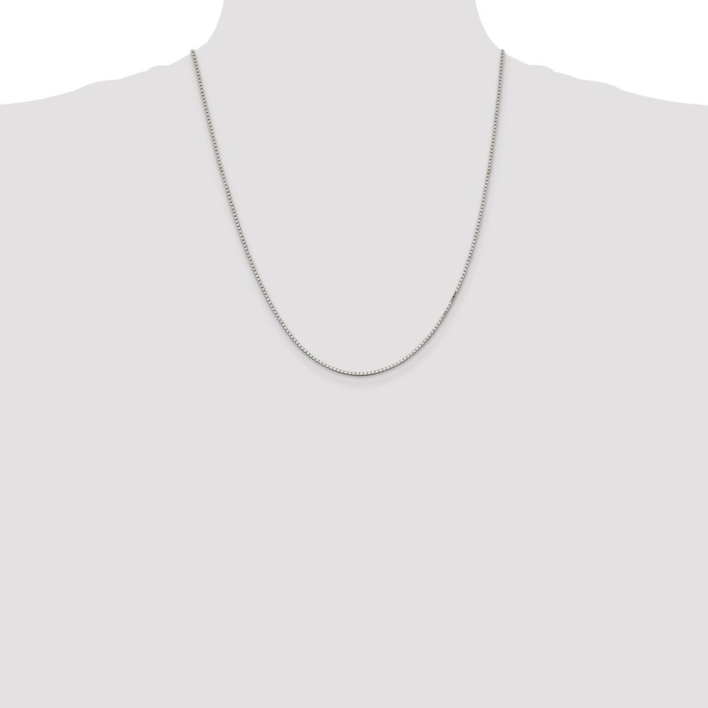 22 Inch Sterling Silver 1.5mm Box Chain Necklace