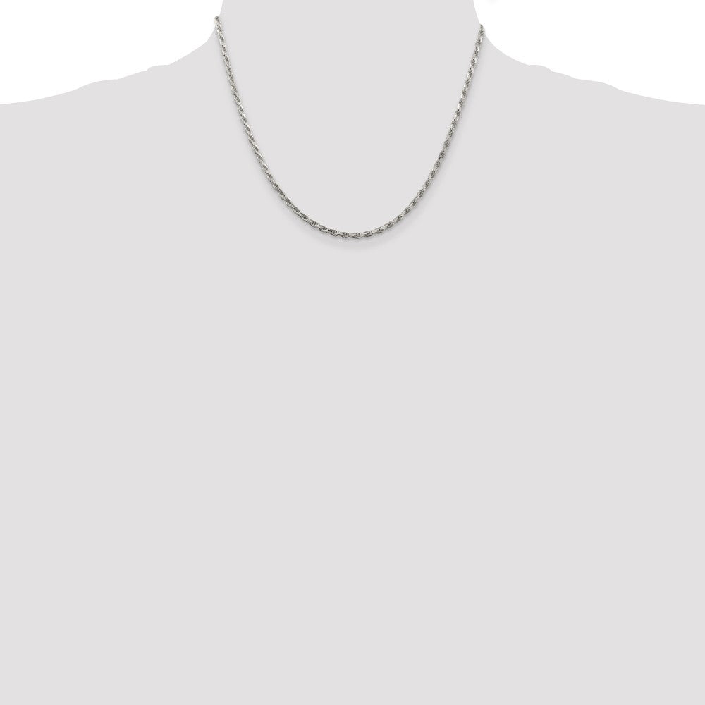 18 Inch Sterling Silver 2.5mm Diamond-Cut Rope Chain Necklace