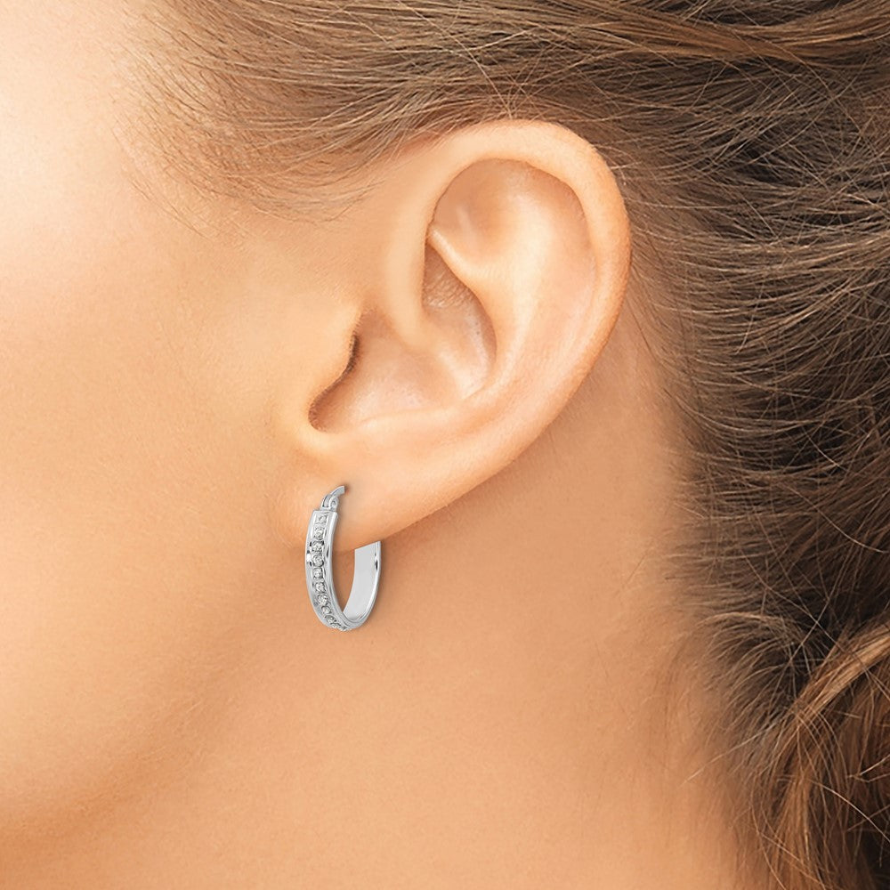 Sterling Silver Platinum-Plated Diamond Mystique Dia Dust/accent Oval Hoop Earrings