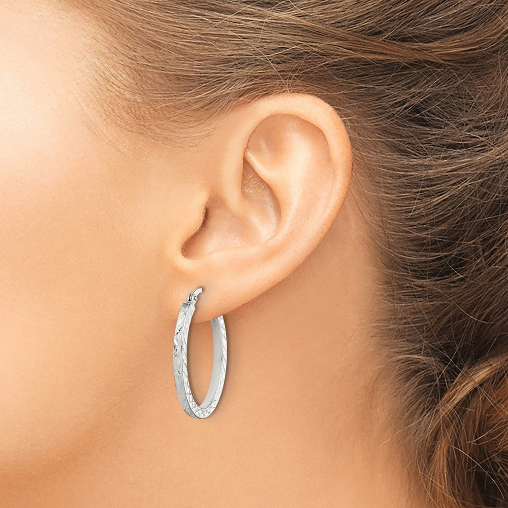 Sterling Silver Diamond-Cut 2.5mm Oval Hoop Earrings