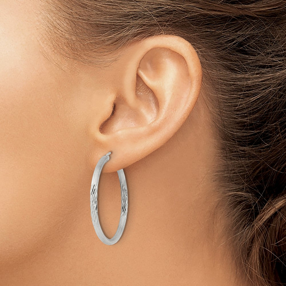 Sterling Silver 2.5mm Polished/satin D/c Hoop Earrings