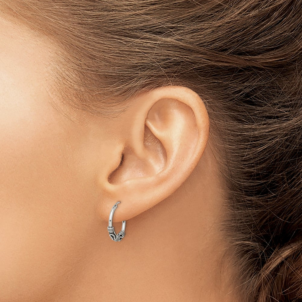 Sterling Silver Rhodium-Plated Polished Shrimp Oval Hoop Earrings