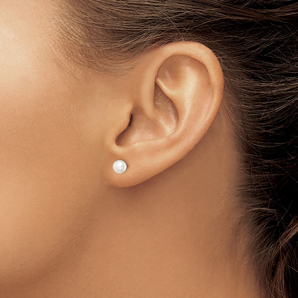 Sterling Silver Rh-Plated 5-6mm White Fw Cultured Button Pearl Stud Earring