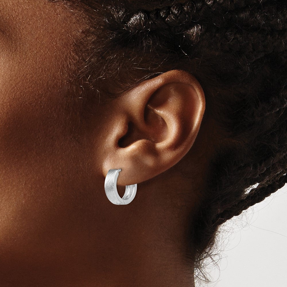 Sterling Silver Ss Rh Plated Radiant Essence Textured Huggie Hoop Earrings
