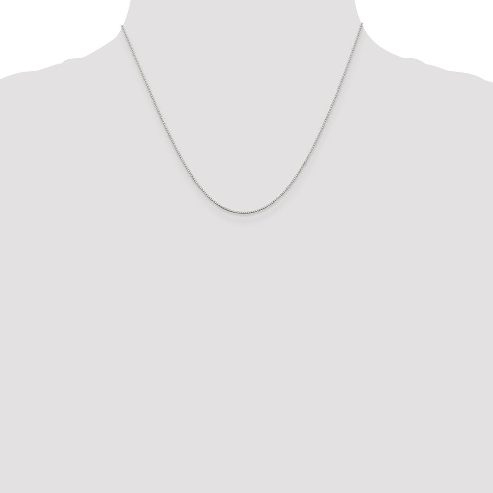 18 Inch Sterling Silver .6mm Mirror Box Chain W/2In Ext.